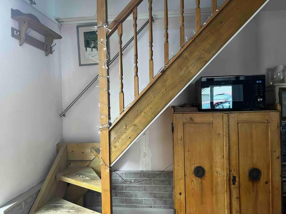Quirky 1 Bedroom Barn On The River In アランデル エクステリア 写真